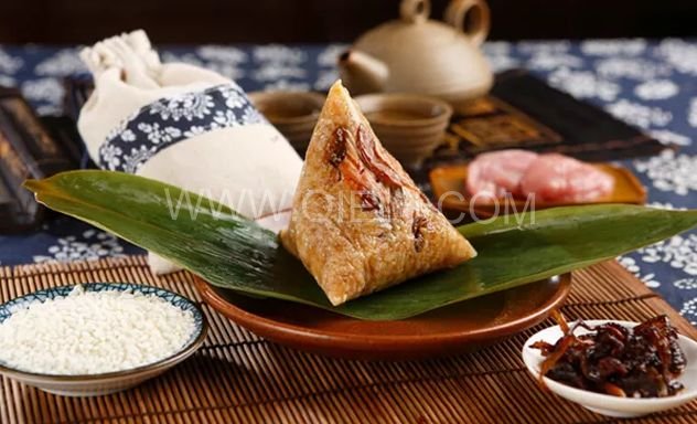 品鮮香美粽享融融端午,企鵝糧油祝您端午安康(圖2) 品鮮香美粽享融融端午,企鵝糧油祝您端午安康(圖2)